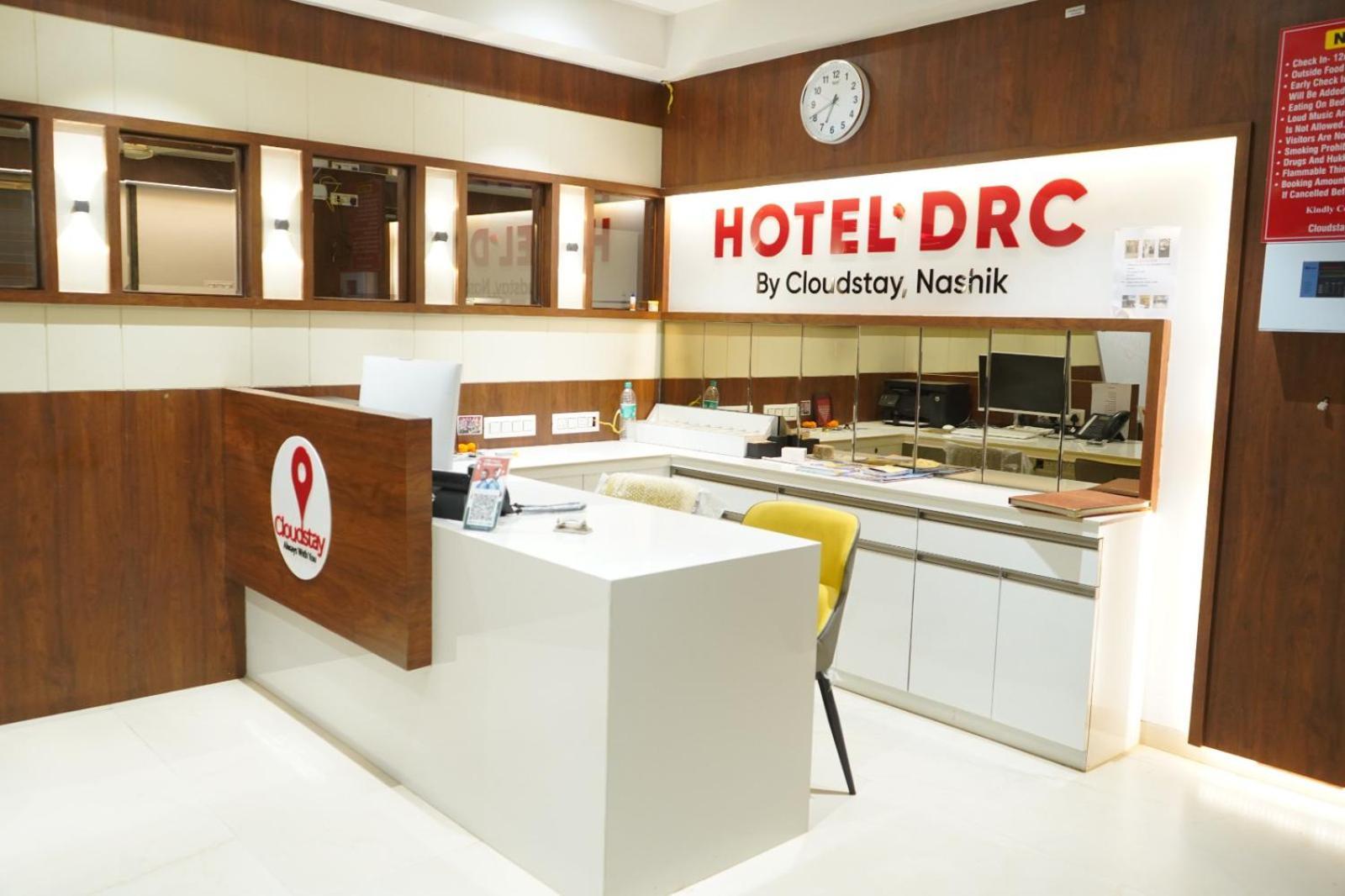Hotel Drc Nászik Kültér fotó
