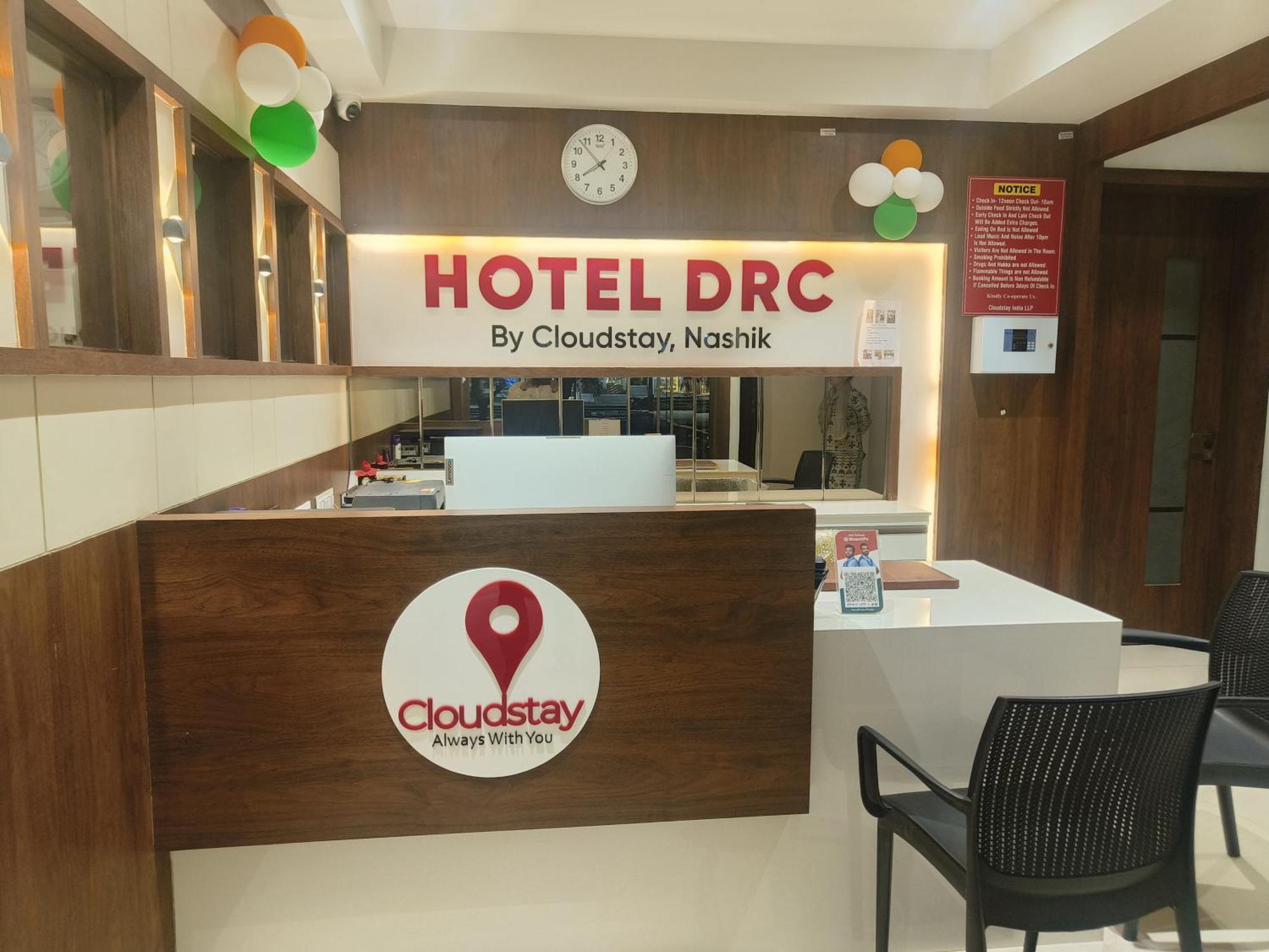 Hotel Drc Nászik Kültér fotó